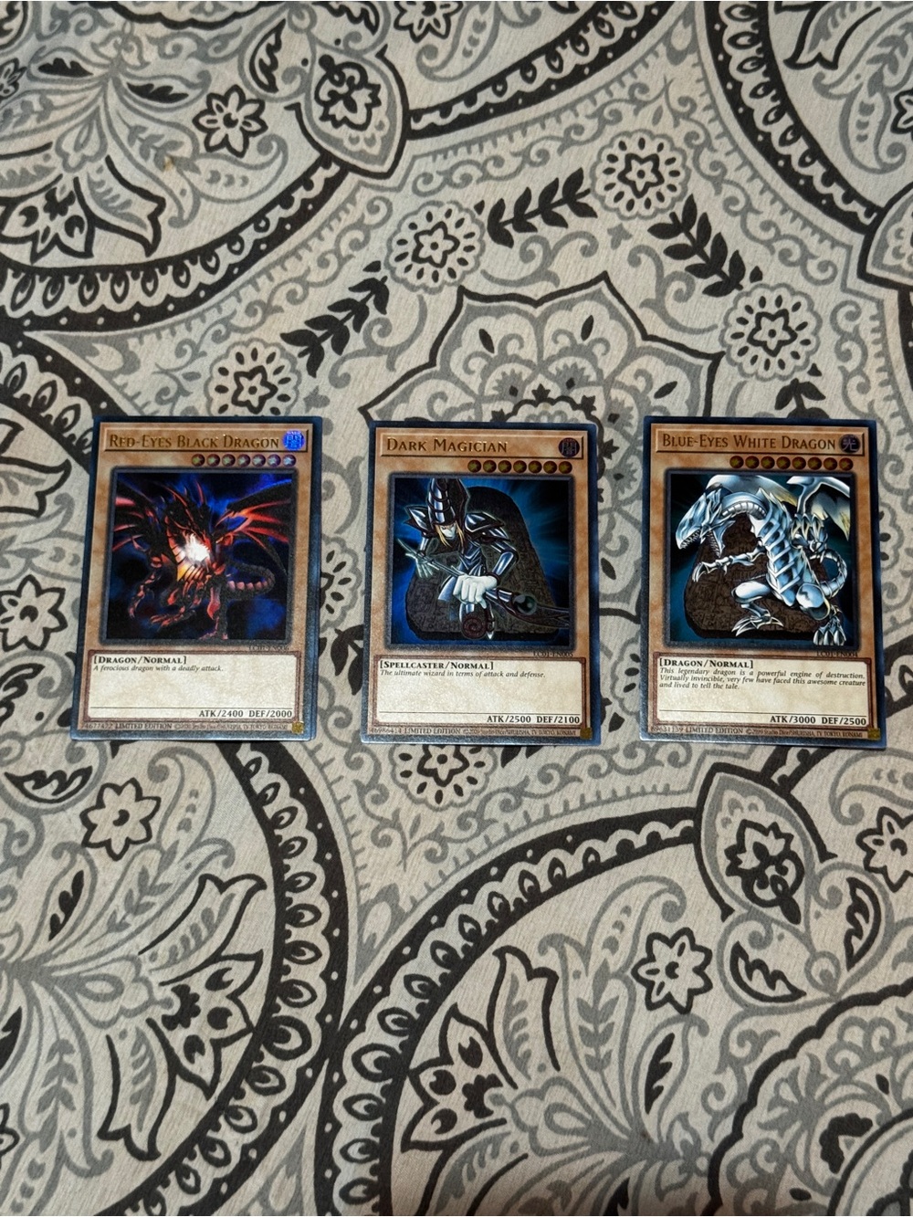 Yu-Gi-Oh! Trio: Red-Eyes Black Dragon, Dark Magician, Blue-Eyes White Dragon